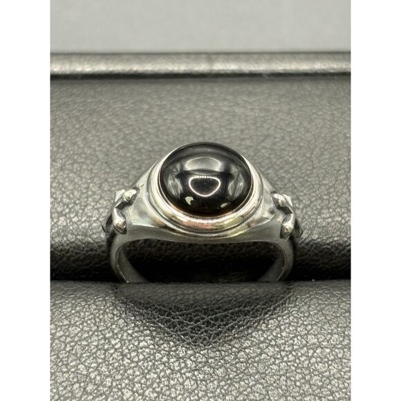 New Condition Sterling Silver Onyx Cross Ring Size 7 - Picture 3 of 9